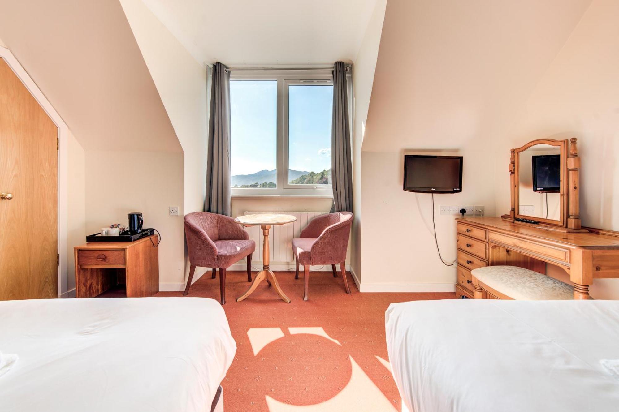 Onich Hotel & Lochside Beach Pods 외부 사진